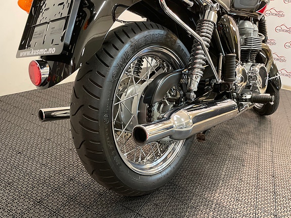 Triumph Bonneville T100 22 of 30