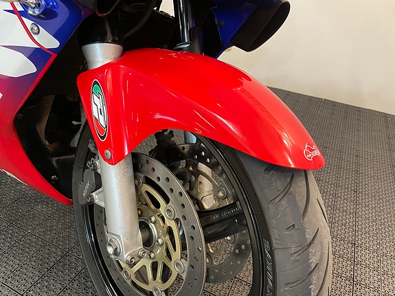 Honda CBR 600 F 26 of 30