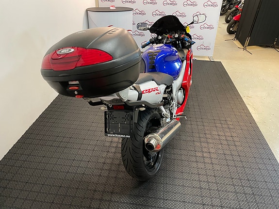 Honda CBR 600 F 9 of 30