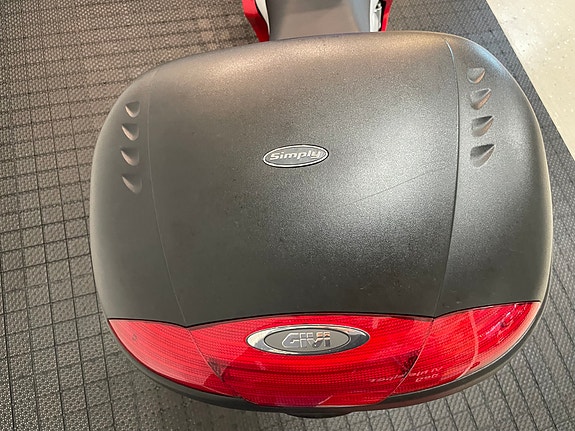 Honda CBR 600 F 8 of 30