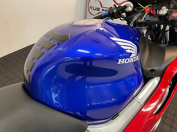 Honda CBR 600 F 20 of 30