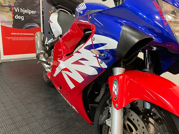 Honda CBR 600 F 23 of 30