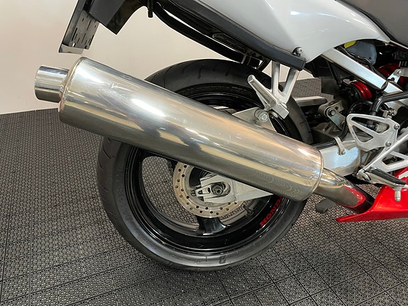 Honda CBR 600 F 19 of 30