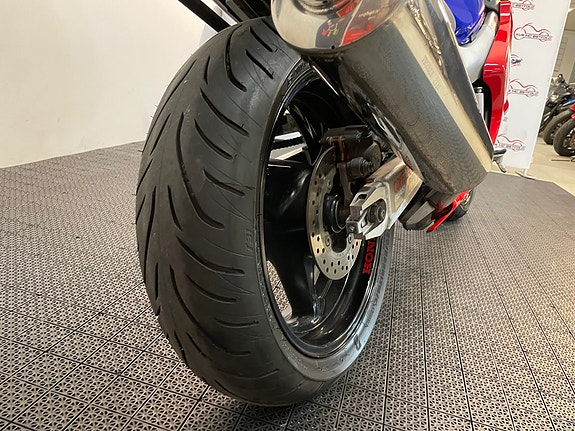 Honda CBR 600 F 16 of 30
