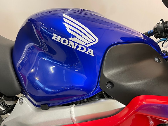 Honda CBR 600 F 25 of 30