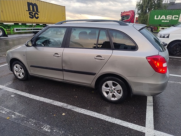 Skoda Fabia 5 of 25