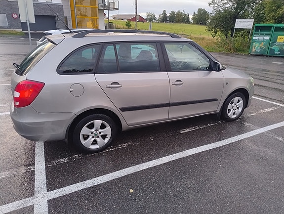 Skoda Fabia 12 of 25