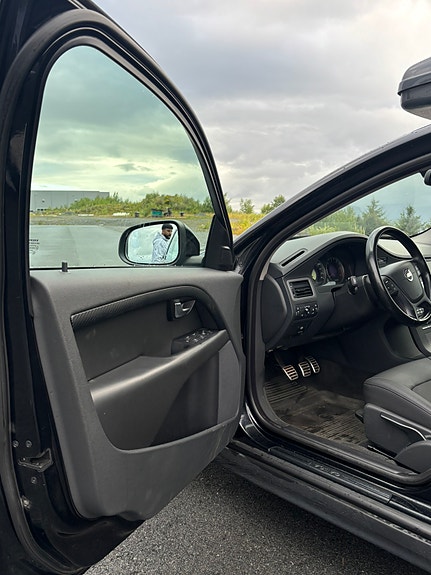 Volvo V70 11 of 30