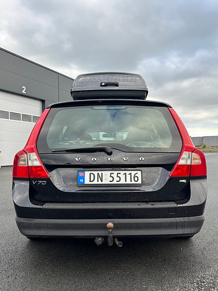Volvo V70 8 of 30