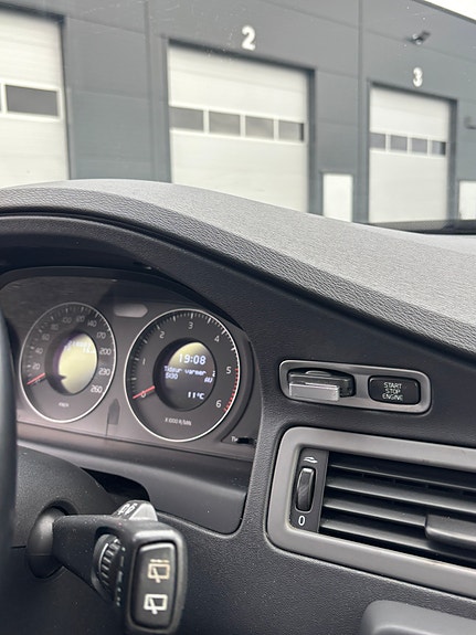 Volvo V70 15 of 30