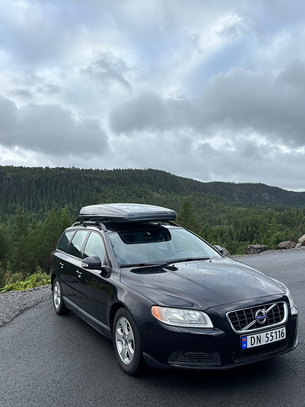 Volvo V70 4 of 30