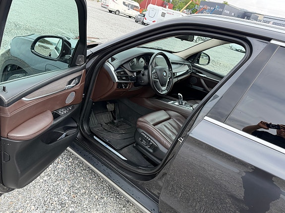 BMW X5 18 of 30