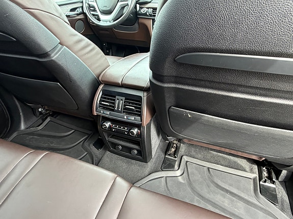 BMW X5 27 of 30