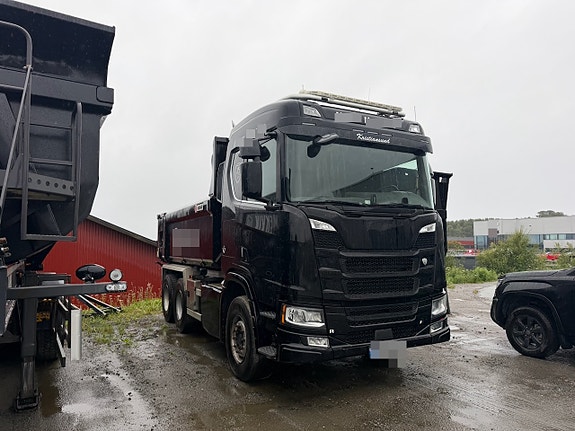 Scania R580 6x4 Tippbil 2 of 5