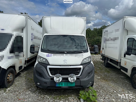 Peugeot Boxer 2 of 5