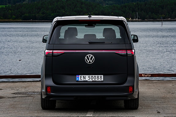 Volkswagen ID. Buzz 4 of 30