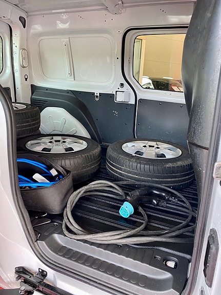 Renault Kangoo Electric 17 of 19