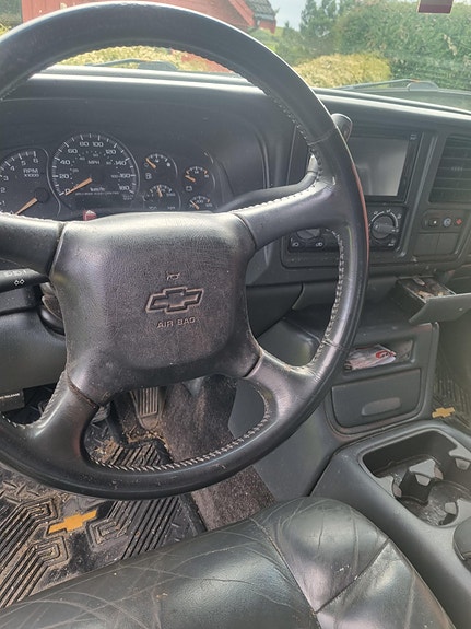 Chevrolet Avalanche 4 of 8