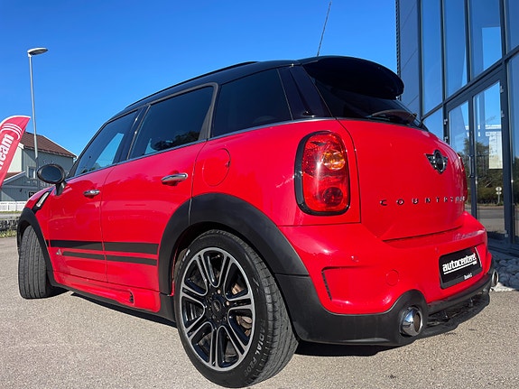 MINI Countryman Cooper SD 2 of 15