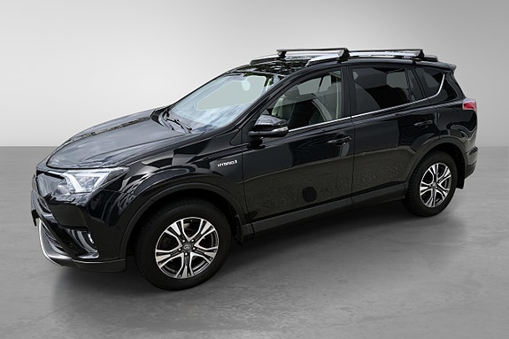 Toyota RAV4 11 of 30