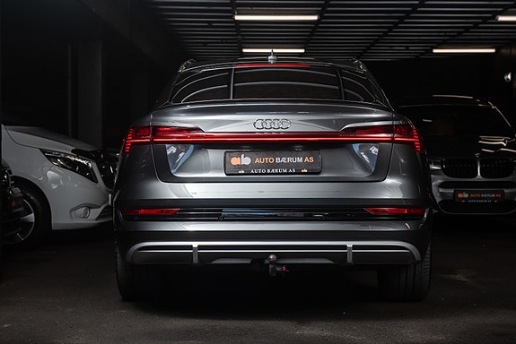 Audi e-tron Sportback 4 of 23