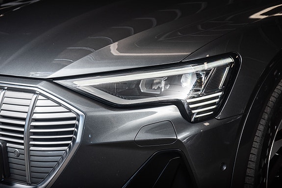 Audi e-tron Sportback 5 of 23