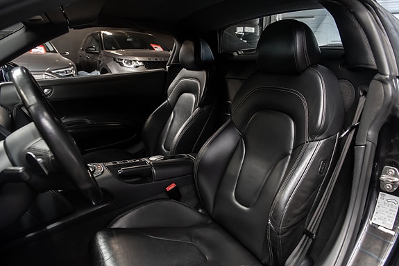 Audi R8 19 of 30