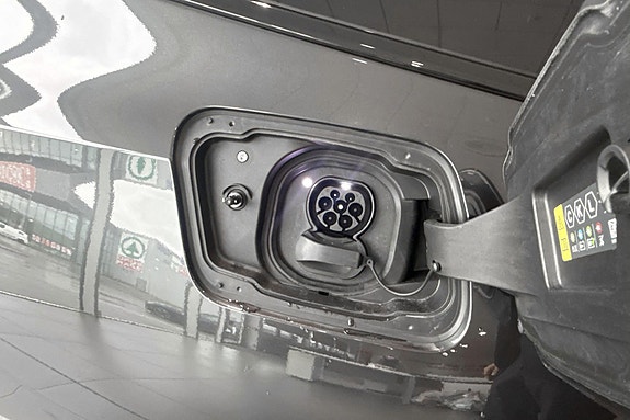 BMW i5 9 of 22