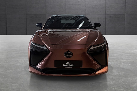 Lexus RZ450e 8 of 24