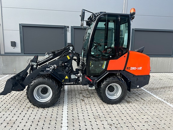 Kubota RT 280-2 2 of 7