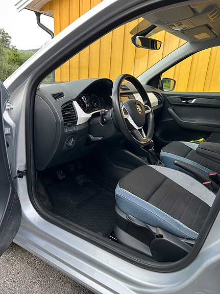 Skoda Fabia 5 of 14