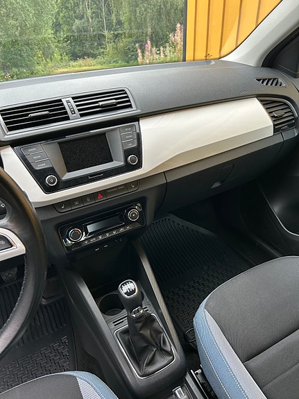 Skoda Fabia 6 of 14