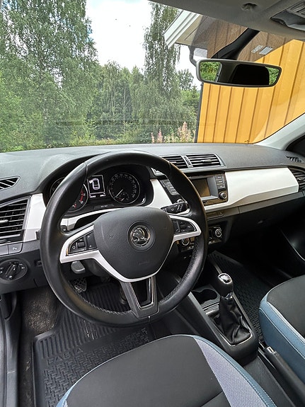 Skoda Fabia 7 of 14