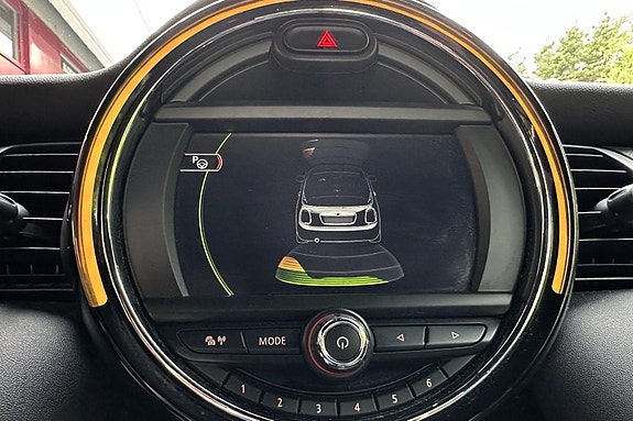 MINI Cooper 24 of 30