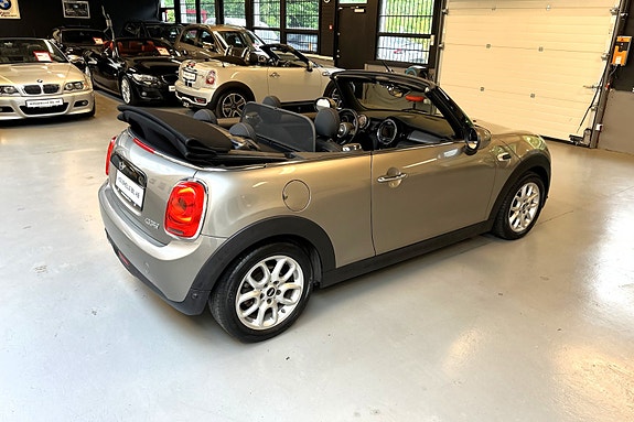 MINI Cooper 5 of 5