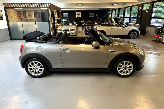 MINI Cooper 6 of 30