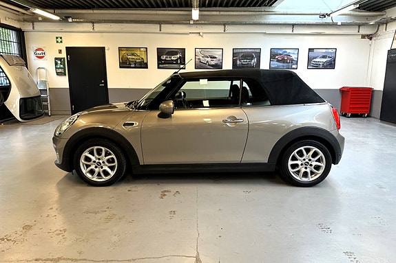 MINI Cooper 29 of 30