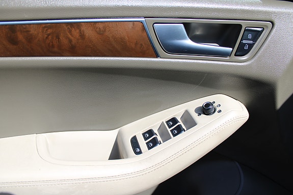 Audi Q5 9 of 27