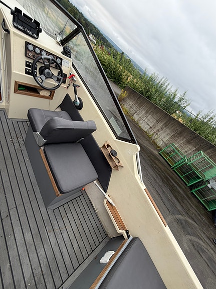 Klassisk norsk daycruiser! Halwa 22 med kraftig MerCruiser 488 (190 hk) 10 of 14