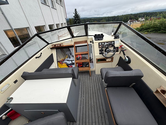 Klassisk norsk daycruiser! Halwa 22 med kraftig MerCruiser 488 (190 hk) 14 of 14