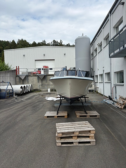 Klassisk norsk daycruiser! Halwa 22 med kraftig MerCruiser 488 (190 hk) 3 of 14