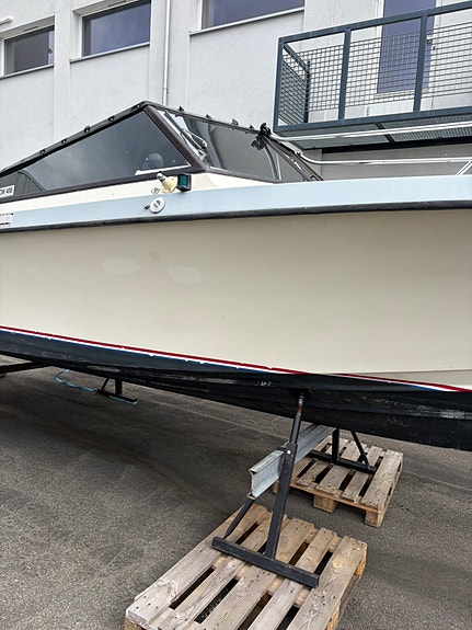 Klassisk norsk daycruiser! Halwa 22 med kraftig MerCruiser 488 (190 hk) 7 of 14