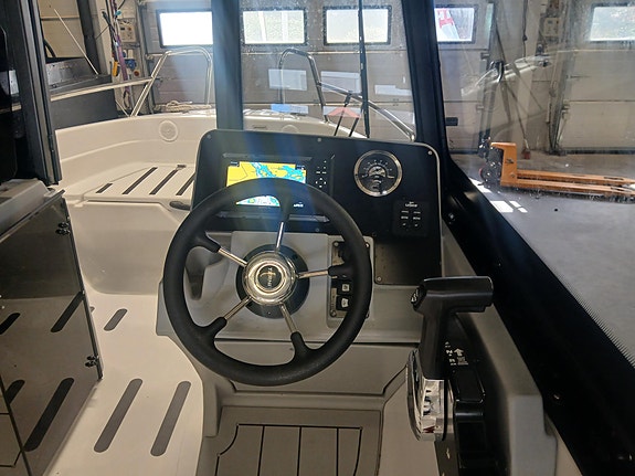 2025 TERHI 480 CABIN - HONDA BF 60 // 35 Timer // Kalesje // Plotter // 7 of 9