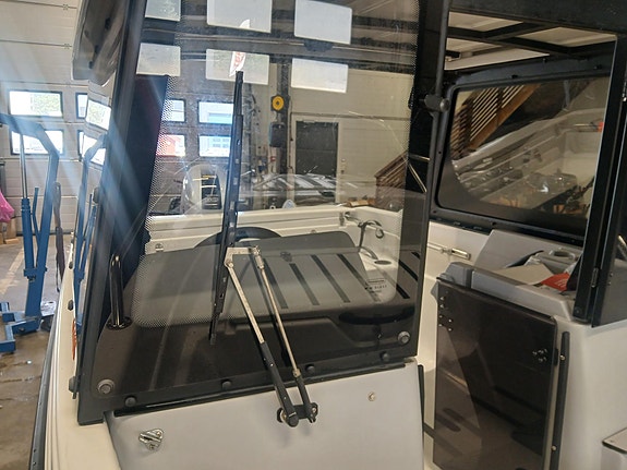 2025 TERHI 480 CABIN - HONDA BF 60 // 35 Timer // Kalesje // Plotter // 5 of 9