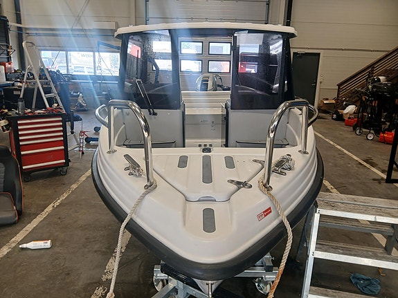 2025 TERHI 480 CABIN - HONDA BF 60 // 35 Timer // Kalesje // Plotter // 4 of 9