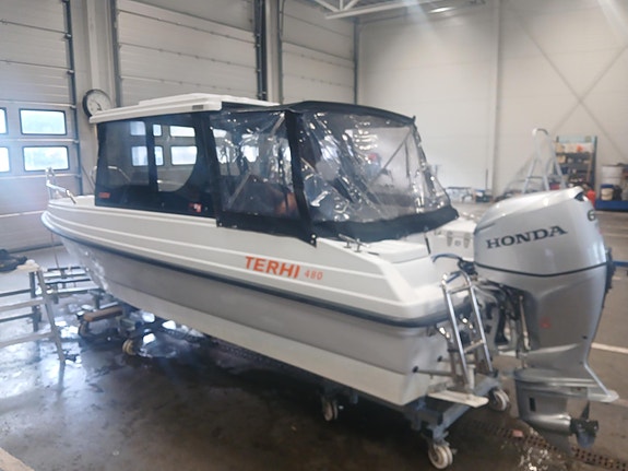 2025 TERHI 480 CABIN - HONDA BF 60 // 35 Timer // Kalesje // Plotter // 9 of 9