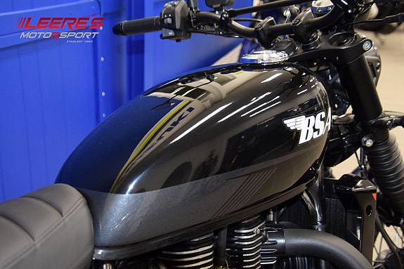 BSA Scrambler 650 Raven Black 19 of 19