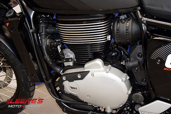 BSA Scrambler 650 Raven Black 11 of 19