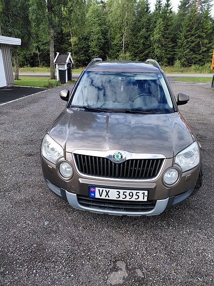 Skoda Yeti 2 of 5