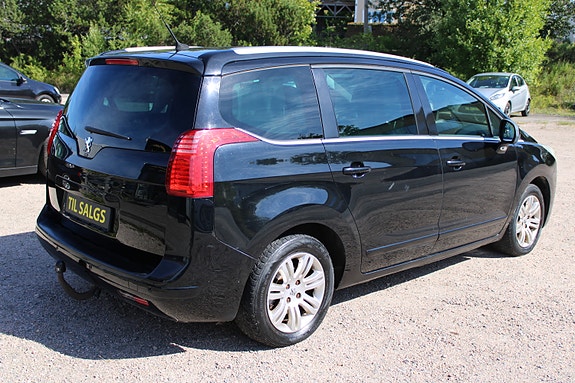 Peugeot 5008 4 of 5